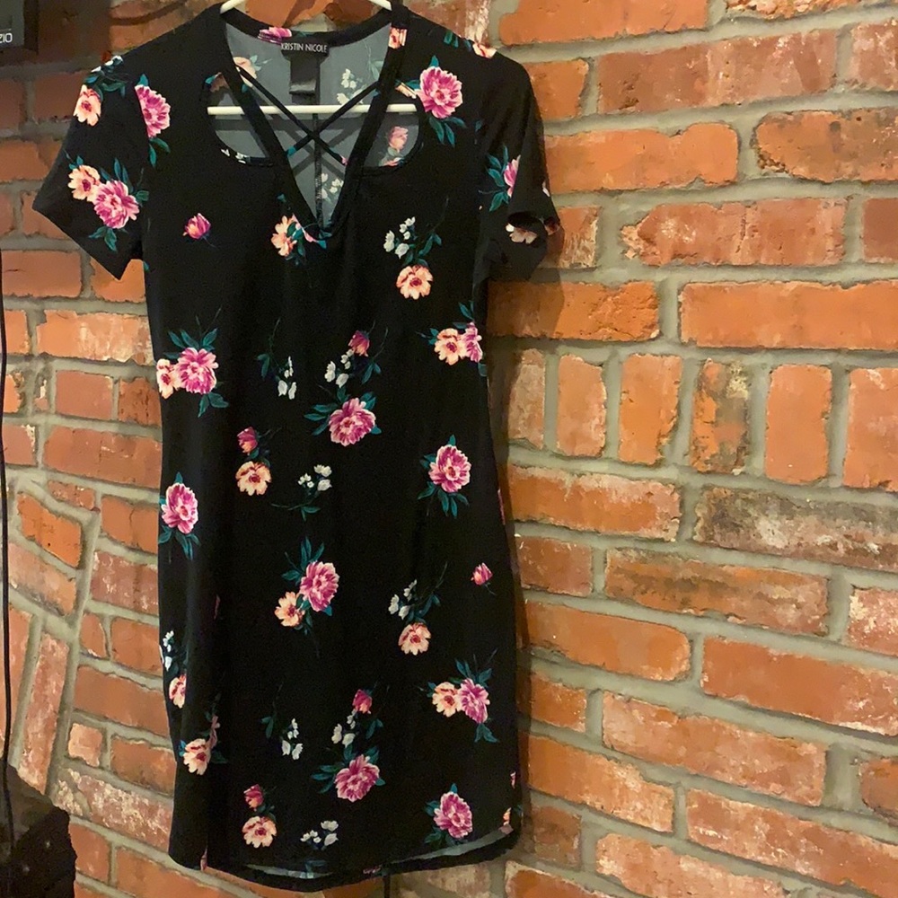 Black shirt-sleeved dress, X-Small